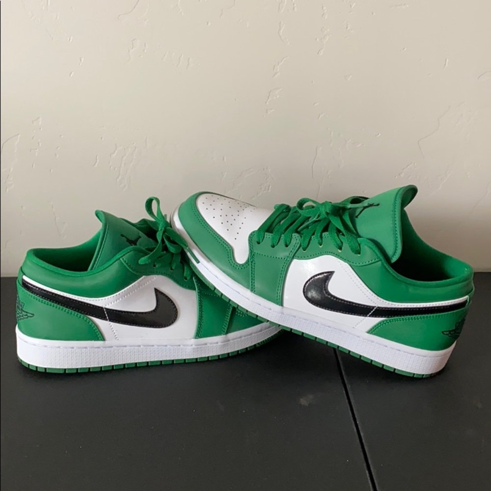 Jordan 1 low pine green